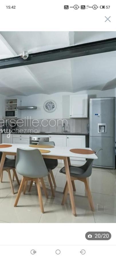 Villa 3 Appartements Entiers Avec Piscine Et Jaccuzi Et Parking マルセイユ エクステリア 写真
