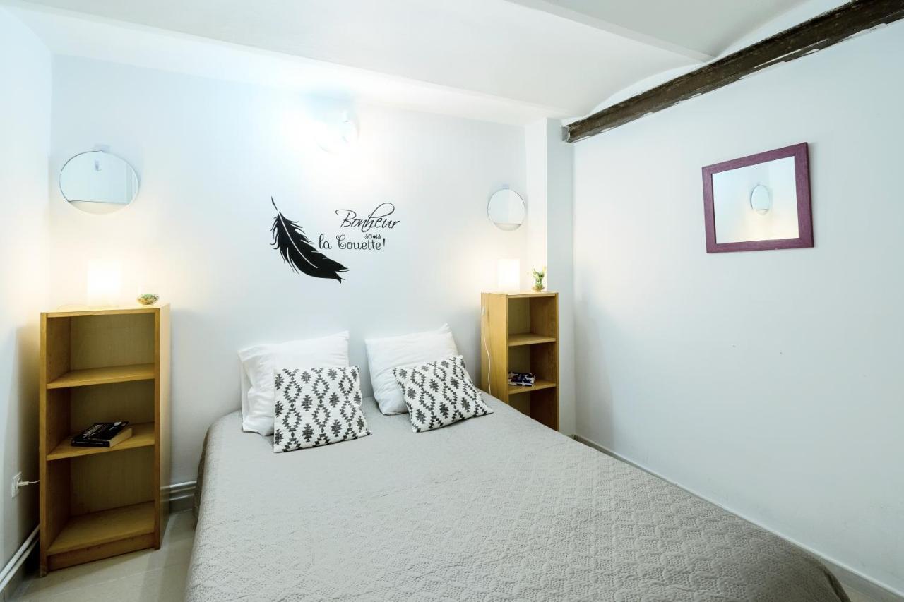 Villa 3 Appartements Entiers Avec Piscine Et Jaccuzi Et Parking マルセイユ エクステリア 写真
