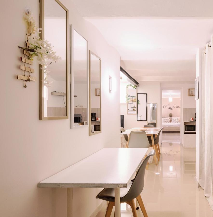 Villa 3 Appartements Entiers Avec Piscine Et Jaccuzi Et Parking マルセイユ エクステリア 写真