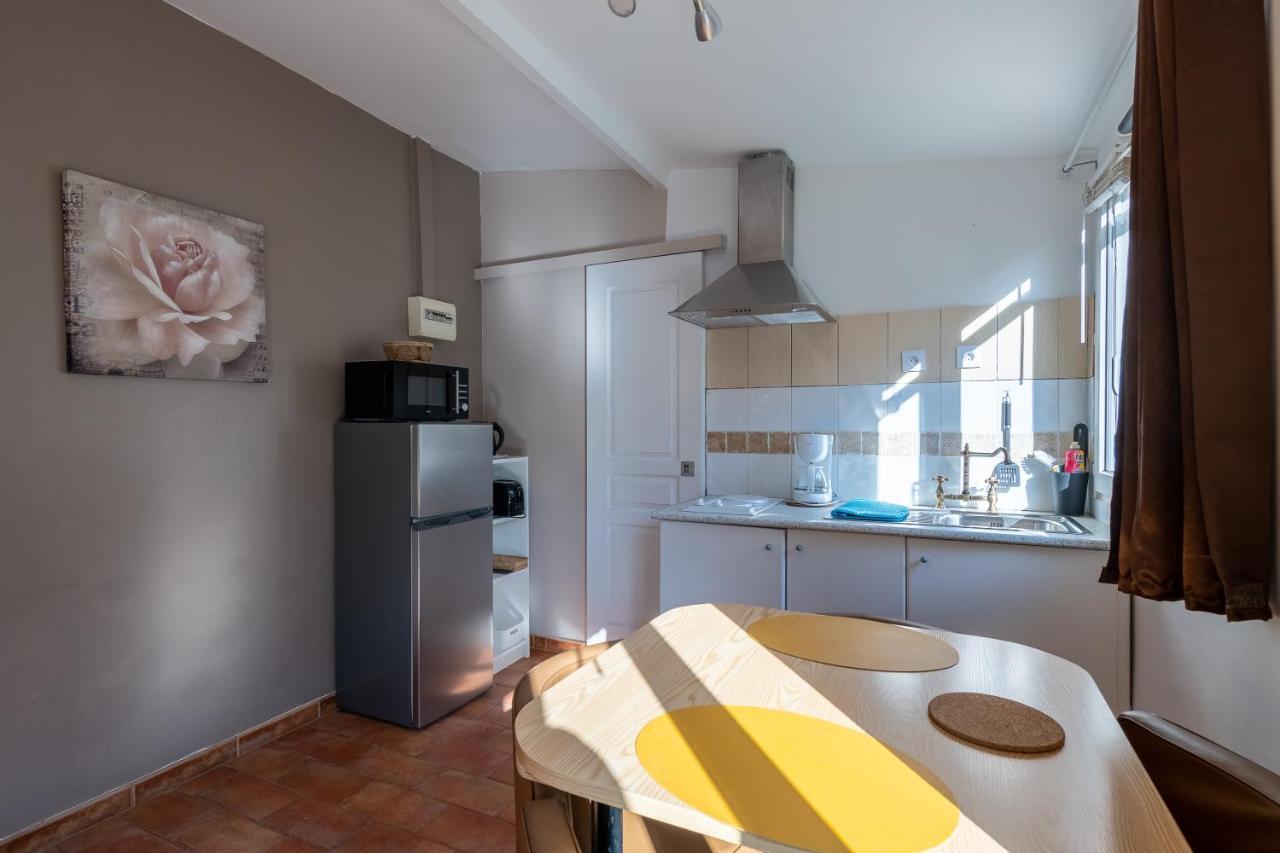 Villa 3 Appartements Entiers Avec Piscine Et Jaccuzi Et Parking マルセイユ エクステリア 写真