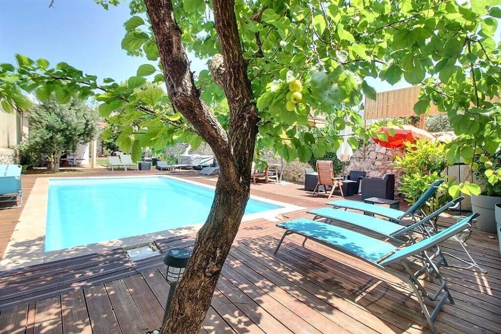 Villa 3 Appartements Entiers Avec Piscine Et Jaccuzi Et Parking マルセイユ エクステリア 写真